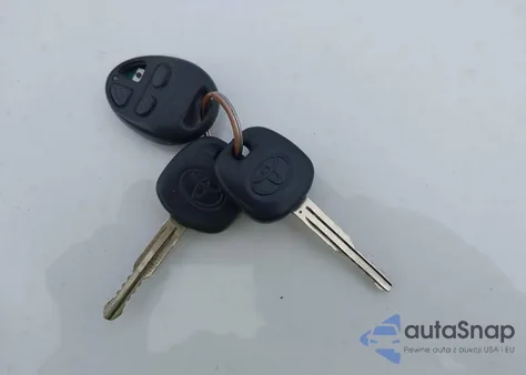 2008 Toyota Corolla Ce z USA, uszkodzony, nr VIN 1NXBR32E98Z040652